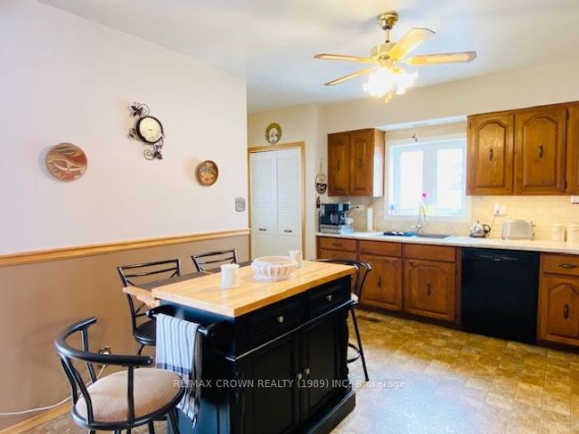 36 Seventh Ave, House other with 4 bedrooms, 2 bathrooms and 6 parking in Smooth Rock Falls ON | Image 8