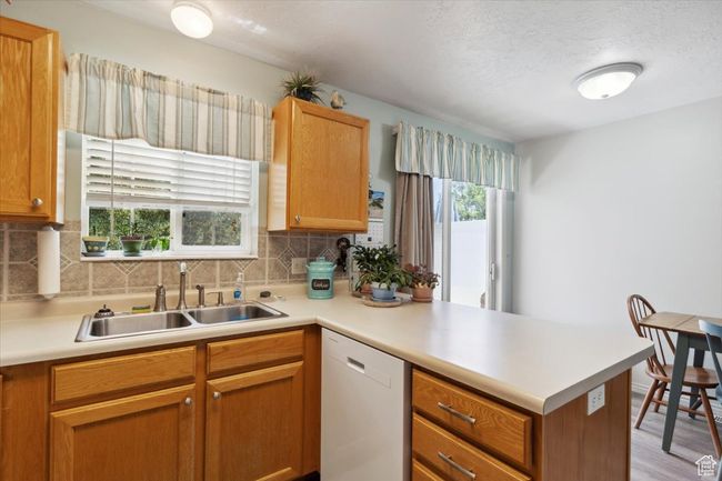APT-14 - 801 W Harrisville Rd, Condo with 3 bedrooms, 3 bathrooms and 3 parking in Ogden UT | Image 9