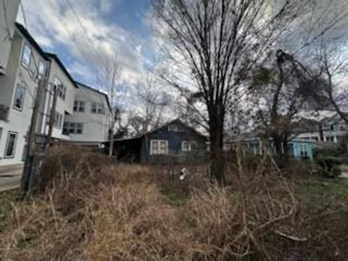 1230 W 26th St, Houston, TX, 77008-1752 | Card Image