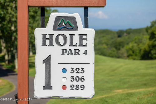 EH-088 30 Spyglass Drive Drive, Hazle Twp, PA, 18202 | Card Image