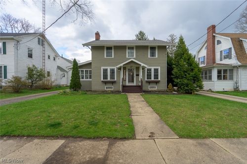 245 S Freedom St, Ravenna, OH, 44266-3232 | Card Image