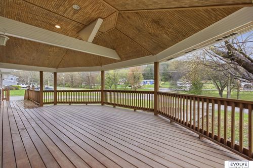 155 Parkwood Dr, Council Bluffs, IA, 51503-7093 | Card Image