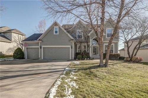 5205 Meadowlark Drive, Shawnee, KS, 66226 | Card Image