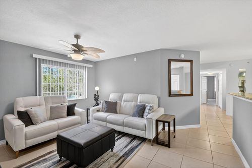 2201-6769 Heritage Grande, Boynton Beach, FL, 33437-7935 | Card Image