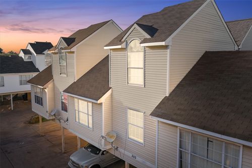 303 Settlers Park Dr, Shreveport, LA, 71115-3160 | Card Image