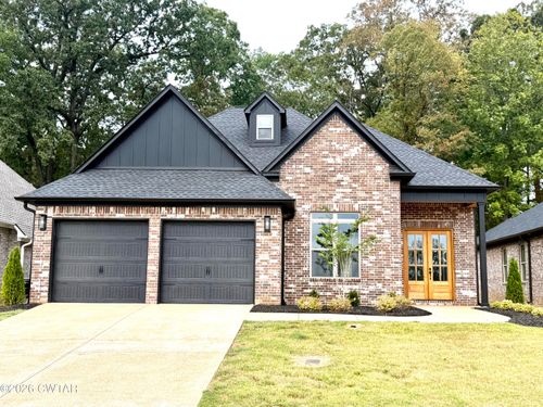 37 Kings Pond Cv, Jackson, TN, 38305-3693 | Card Image