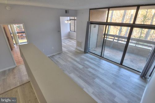 11200a-2110 Green Watch Way, RESTON, VA, 20191-2422 | Card Image