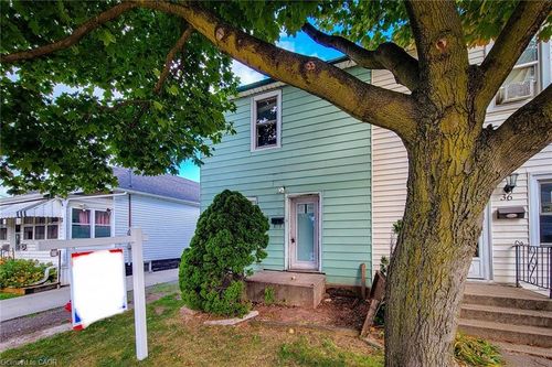 38 Ellis Ave, Hamilton, ON, L8H4L7 | Card Image