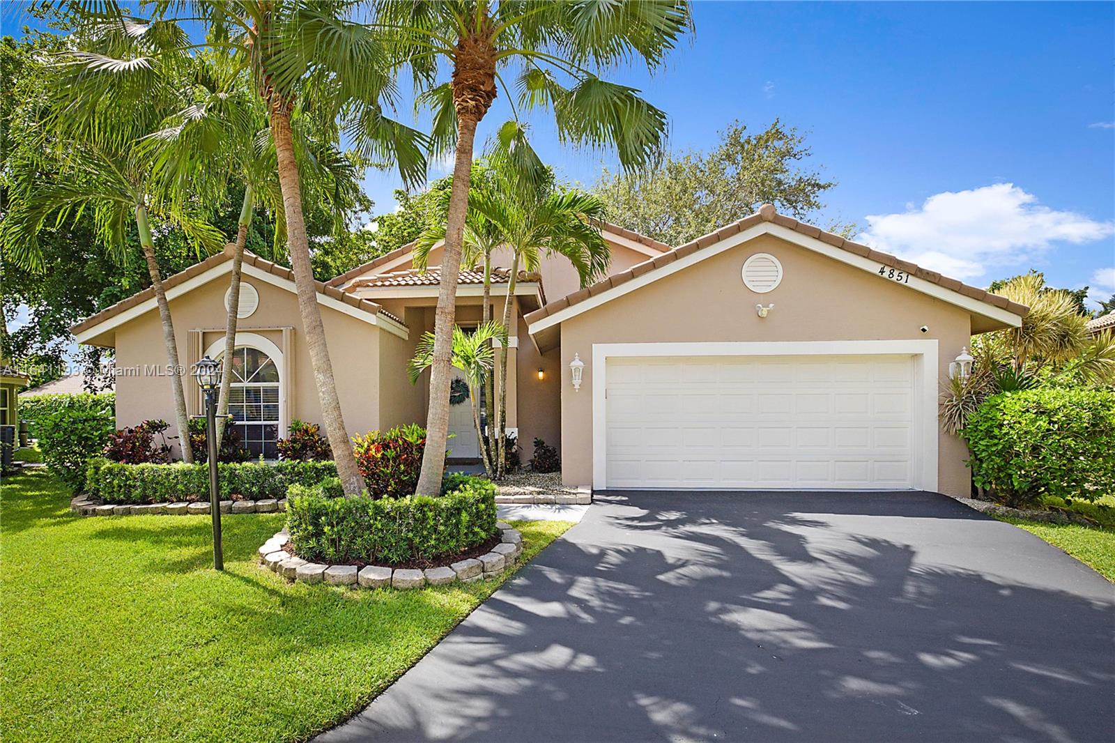 103rd Dr, Coral Springs, FL 33076
