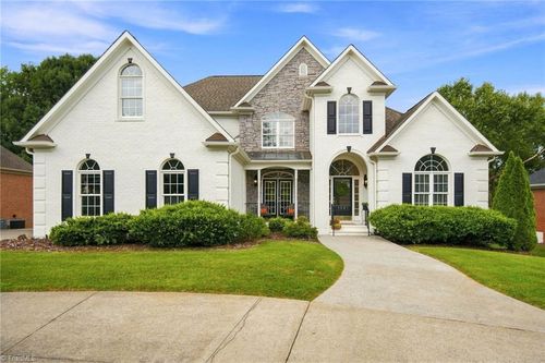 1021 Glen Day Dr, Clemmons, NC, 27012-9614 | Card Image