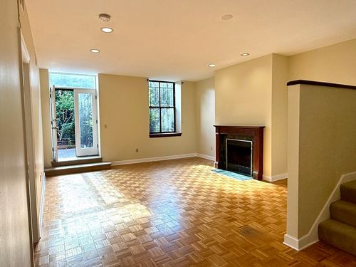 apt-1h-130 Appleton St, Boston, MA, 02116-6085 | Card Image