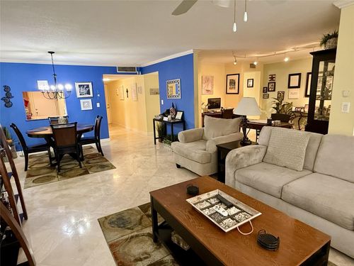 615-2304 S Cypress Bend Dr, Pompano Beach, FL, 33069-4498 | Card Image