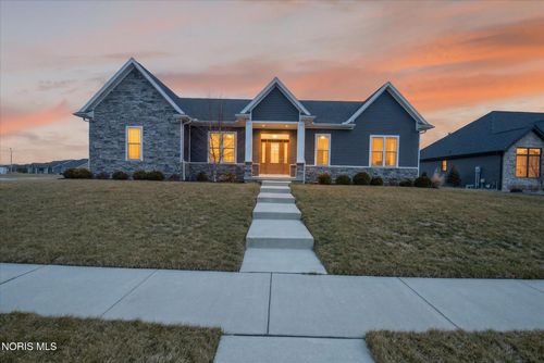 15573 John F Mccarthy Way, Perrysburg, OH, 43551-7635 | Card Image