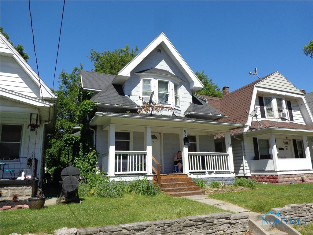 Carlton St, Toledo, OH 43609