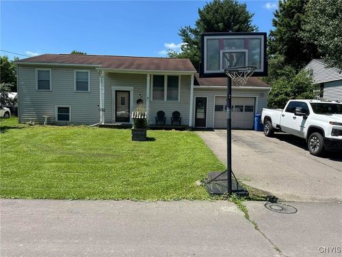 5 Brook Dr, Cortland, NY, 13045-3103 | Card Image