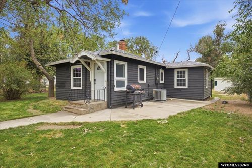 112 E M St, Casper, WY, 82601-1026 | Card Image