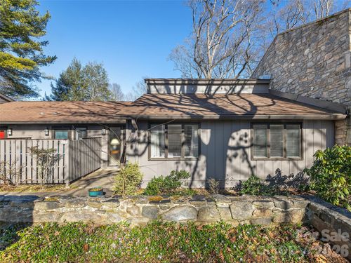 201 Crowfields Dr, Asheville, NC, 28803-3704 | Card Image