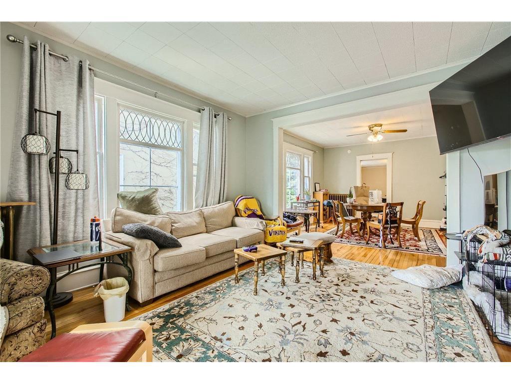 Nicollet Ave, Minneapolis, MN 55409
