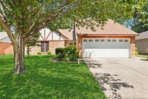 5707 Toddington Rd, Humble, TX, 77346-2654 | Card Image