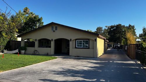 1738 U St, Rio Linda, CA, 95673-1711 | Card Image