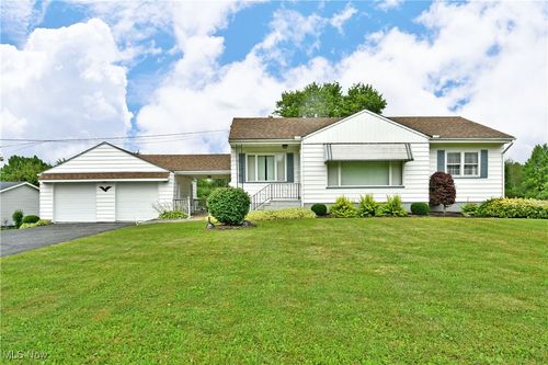 3787 Helsey Fusselman Rd, Southington, OH, 44470-9739 | Card Image