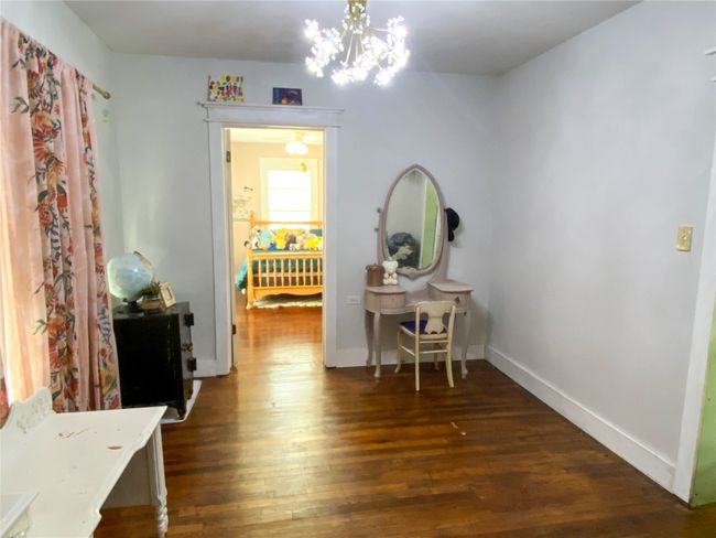 225 S Wilson St, Home with 0 bedrooms, 0 bathrooms and null parking in Burleson TX | Image 9