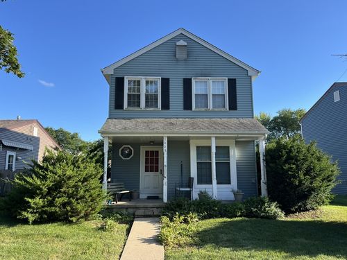 1008 Geneva Dr, Geneva, IL, 60134-3476 | Card Image