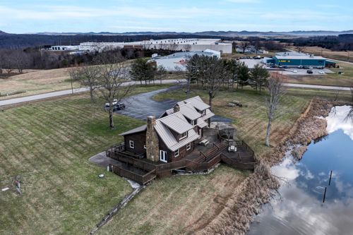 100 Lake Park Dr, Morehead, KY, 40351-7985 | Card Image