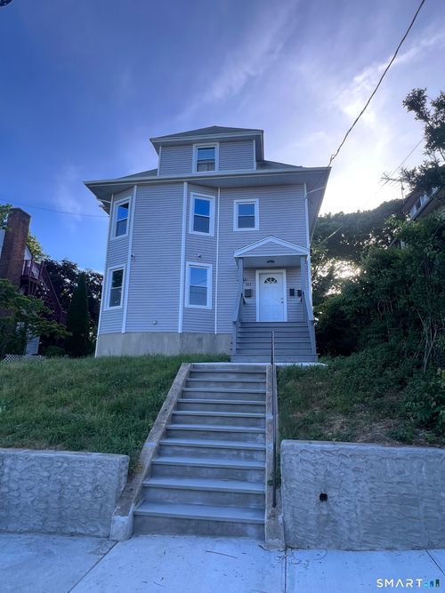 333 Ridgefield Ave, Bridgeport, CT, 06610-2814 | Card Image