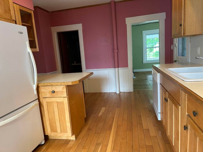 6 Brown St, House other with 3 bedrooms, 1 bathrooms and null parking in Bellows Falls VT | Image 9
