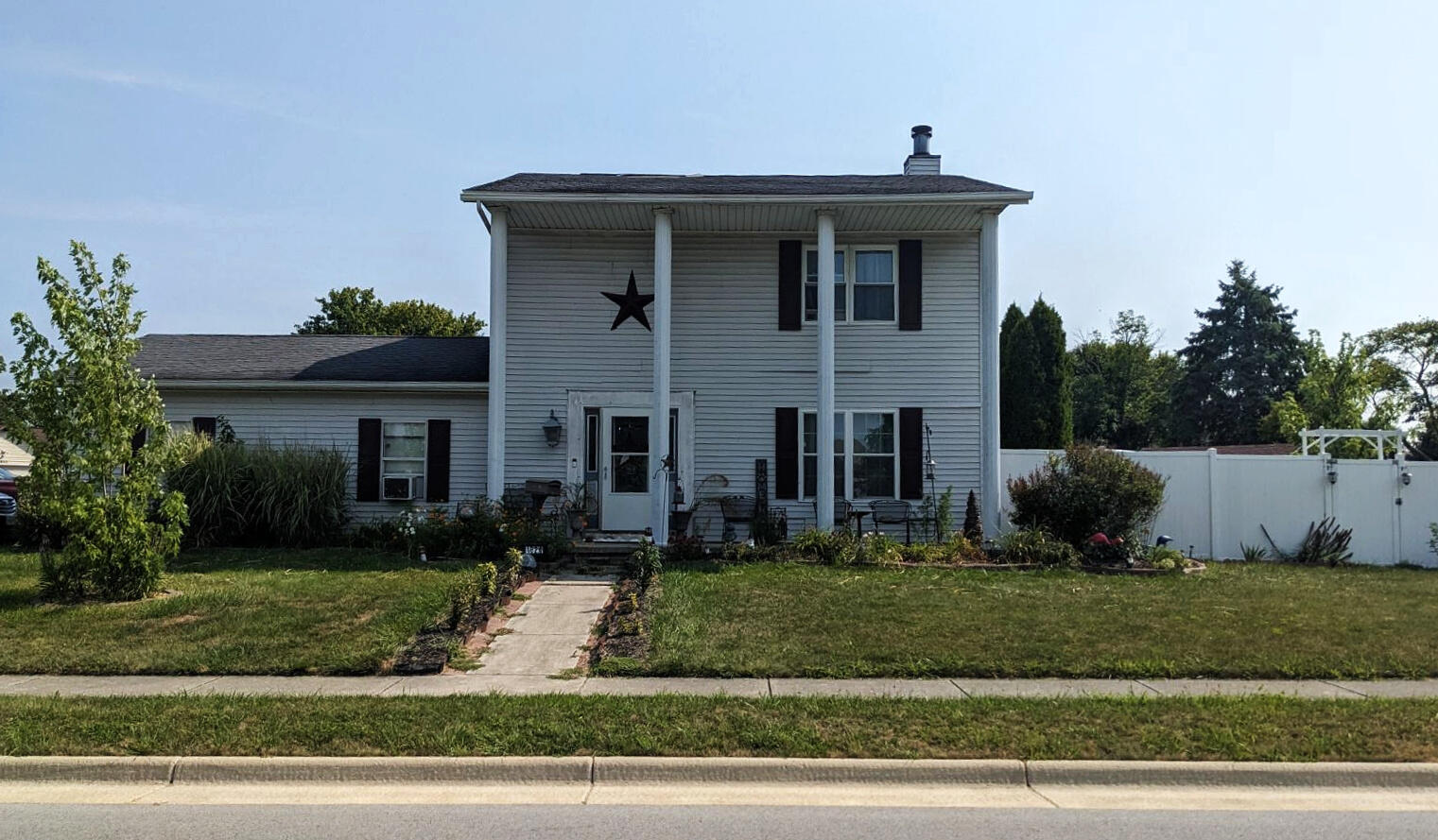 Kingsbury Dr, Saint Marys, OH 45885