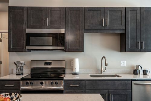 f406-1281 N Frontage Rd W, Vail, CO, 81657 | Card Image