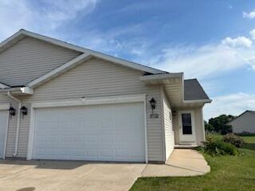 1060 4th Street, Fond Du Lac, WI, 54935 | Card Image