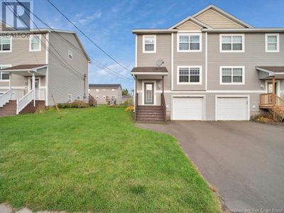 189 Penrose St, House other with 3 bedrooms, 2 bathrooms and null parking in Moncton NB | Image 1