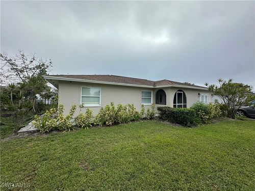 3112 52nd Terrace Sw, NAPLES, FL, 34116 | Card Image