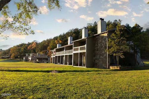 5-4164 Old Webb Creek Rd, Gatlinburg, TN, 37738-6227 | Card Image