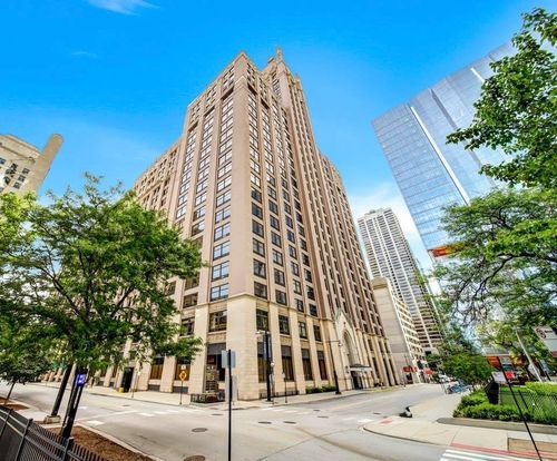 817-680 N Lake Shore Dr, Chicago, IL, 60611-4461 | Card Image