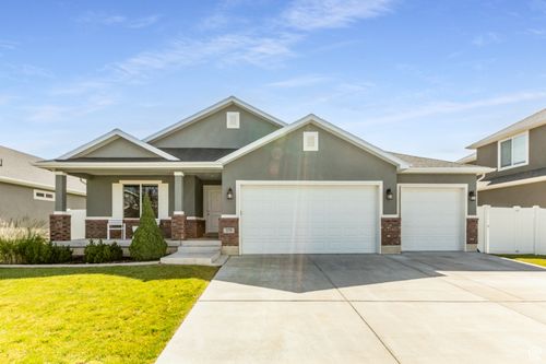 379 S 2300 W, Layton, UT, 84041-5542 | Card Image