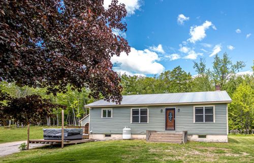 518 W Fryeburg Rd, Fryeburg, ME, 04037-4347 | Card Image