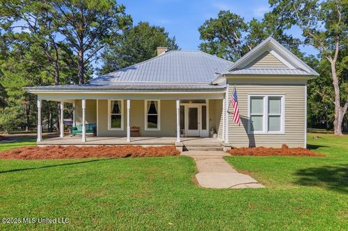 165 Second St, Flora, MS, 39071-8912 | Card Image