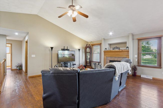 605 E Rime Street, House other with 3 bedrooms, 3 bathrooms and null parking in ORFORDVILLE WI | Image 12