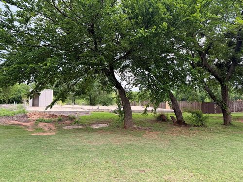 929 County Street 2932, Tuttle, OK, 73089 | Card Image