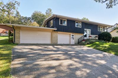 100 Shady Court, House other with 3 bedrooms, 2 bathrooms and null parking in Mount Horeb WI | Image 1