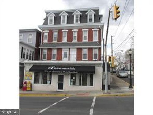 349 Main St, ROYERSFORD, PA, 19468-2329 | Card Image