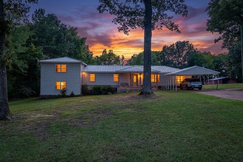 11555 White Pike, Cherokee, AL, 35616-4321 | Card Image