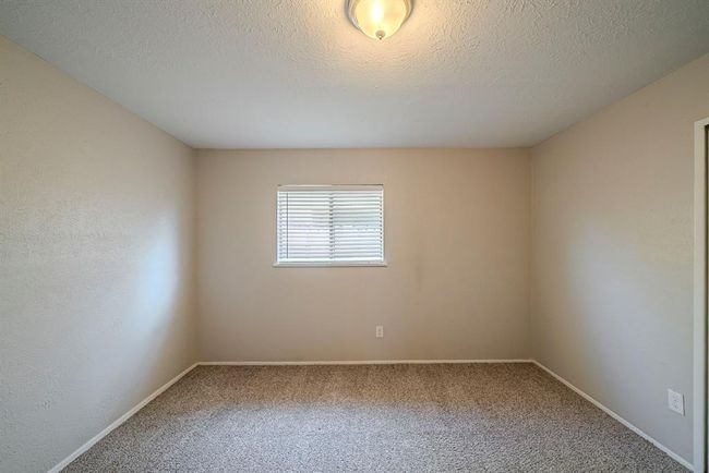 22739 Millgate Dr, House other with 3 bedrooms, 2 bathrooms and 2 parking in Spring TX | Image 16
