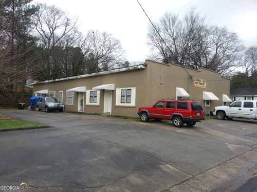 4d-207 Reynolds St Ne, rome, GA, 30161-5047 | Card Image