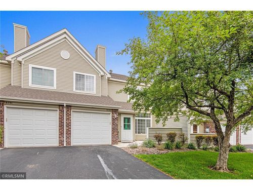 8789 Branson Dr, Inver Grove Heights, MN, 55076-3526 | Card Image