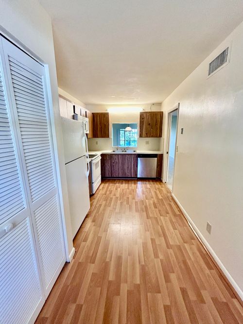 221d-2900 Sw 22nd Cir, Delray Beach, FL, 33445-7854 | Card Image