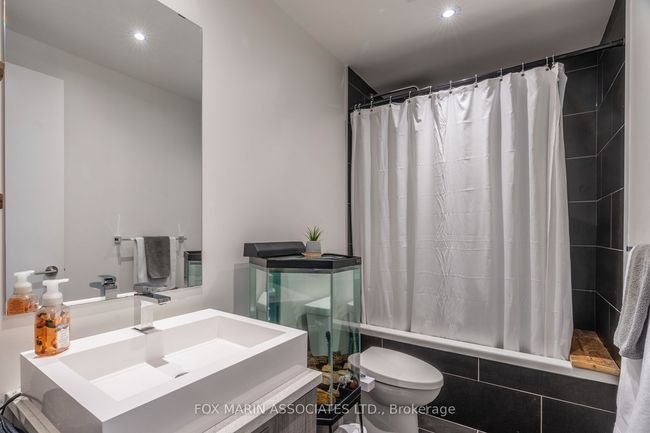 411 - 246 Logan Ave, Condo with 2 bedrooms, 1 bathrooms and null parking in Toronto ON | Image 20